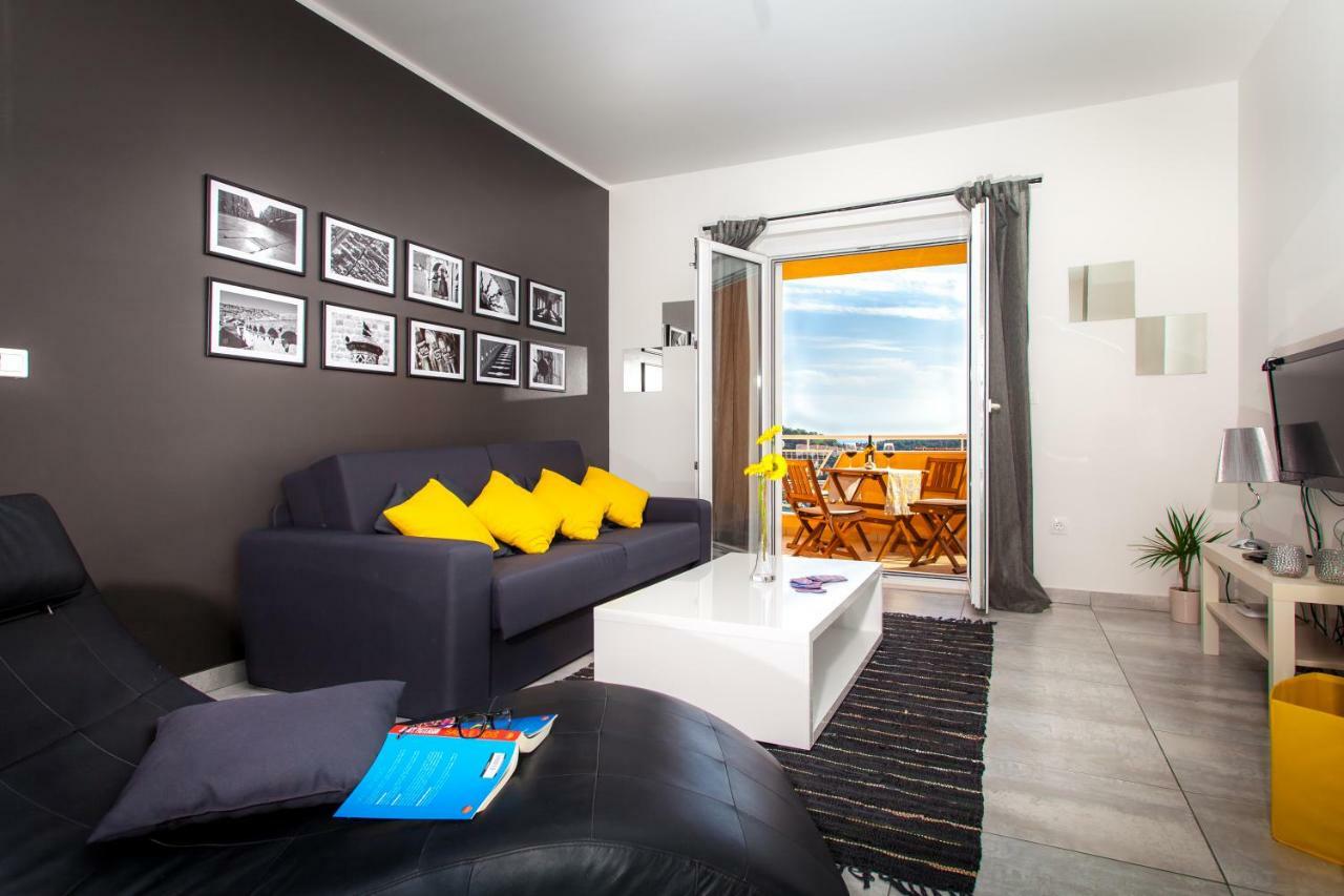 Two Bedroom Apartment With A Sea View & A Balcony Dubrovnik Extérieur photo