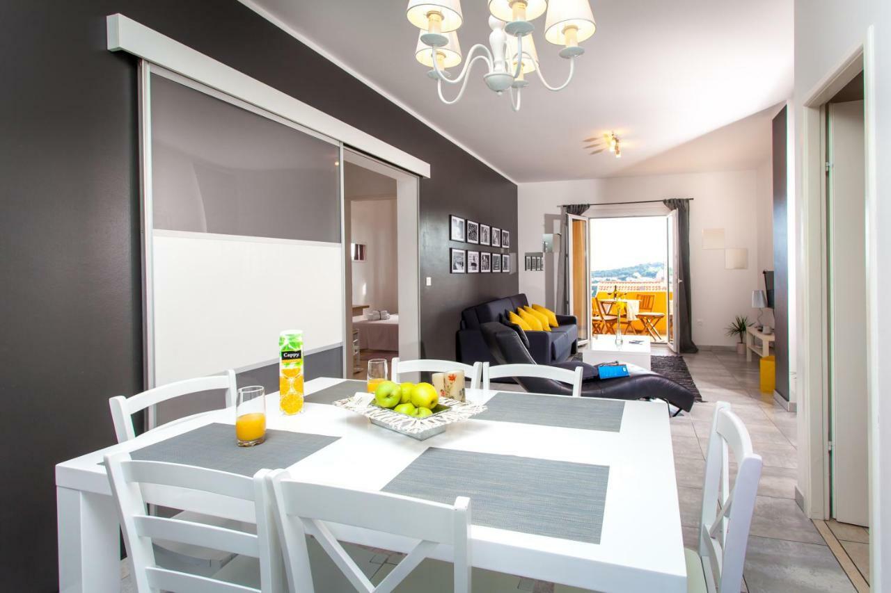 Two Bedroom Apartment With A Sea View & A Balcony Dubrovnik Extérieur photo