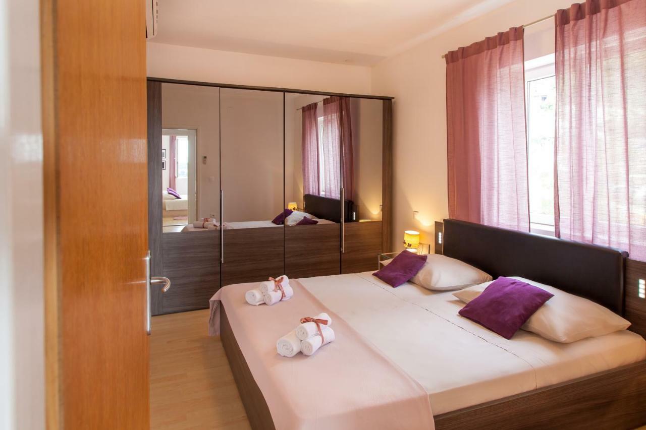 Two Bedroom Apartment With A Sea View & A Balcony Dubrovnik Extérieur photo
